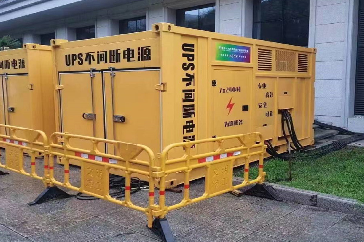 改则发电机租赁施工现场
